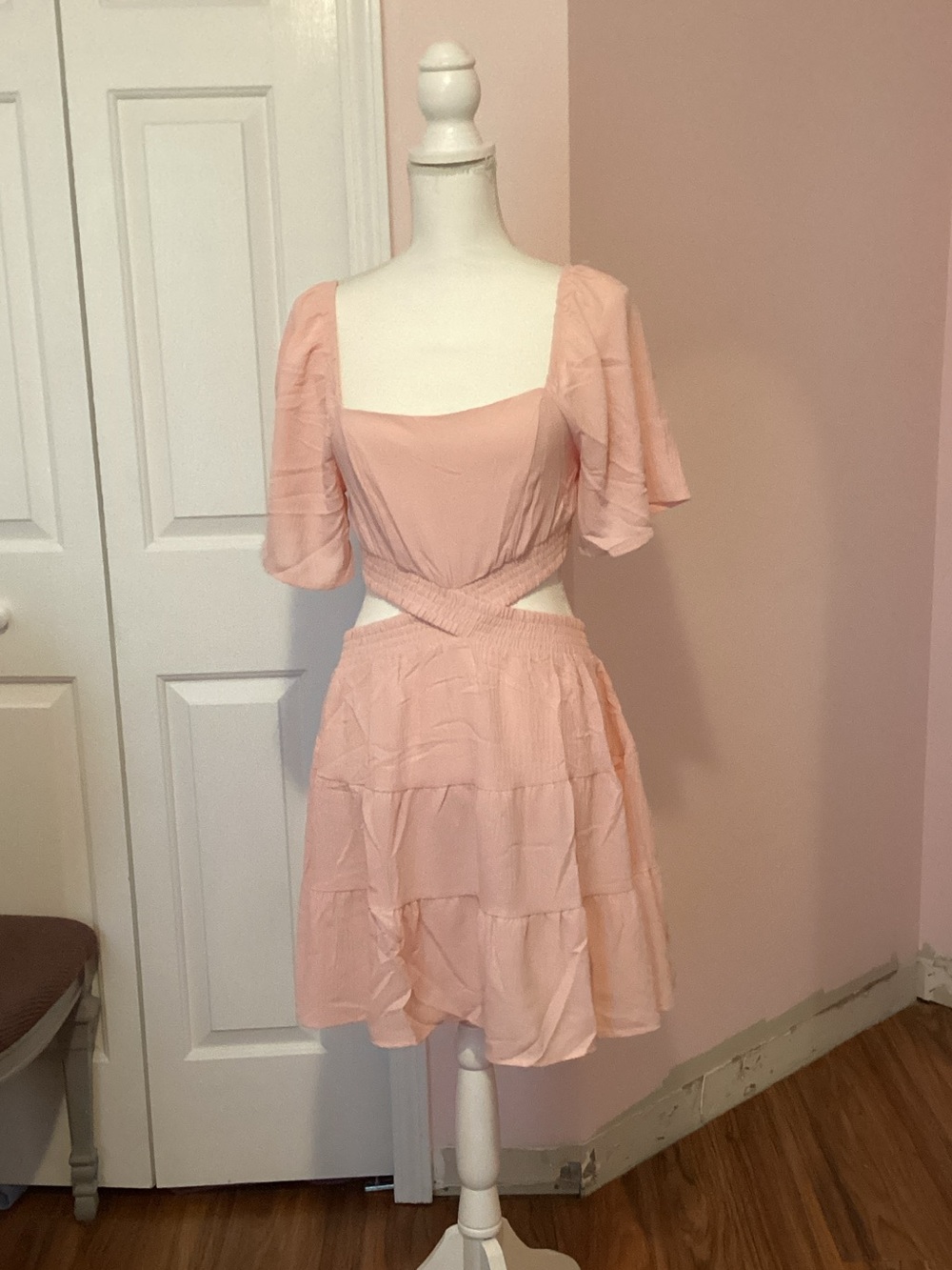 Women's Blush Pink Cutout Tiered Mini Dress